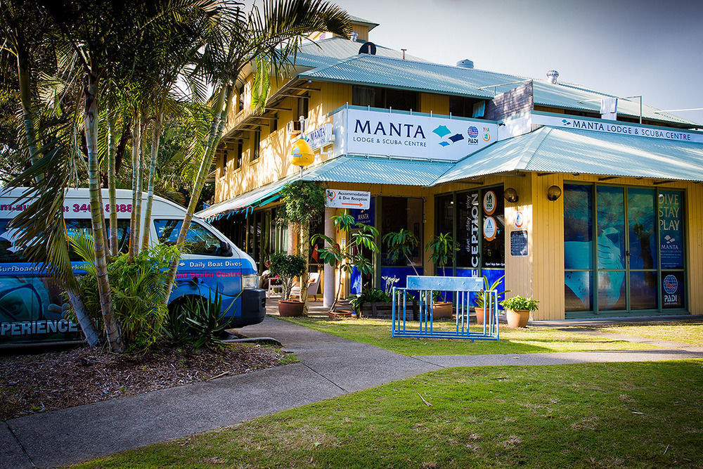Manta Lodge & Scuba Centre Пойнт-Лукаут Экстерьер фото